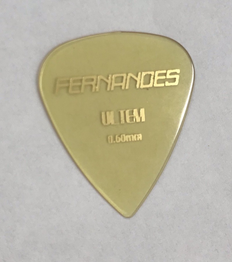 P-100UA ULTEM PICK（ウルテムピック）厚さ 0.6mm